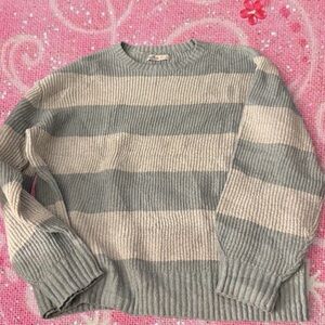 Pale green and grey Hollister sweater